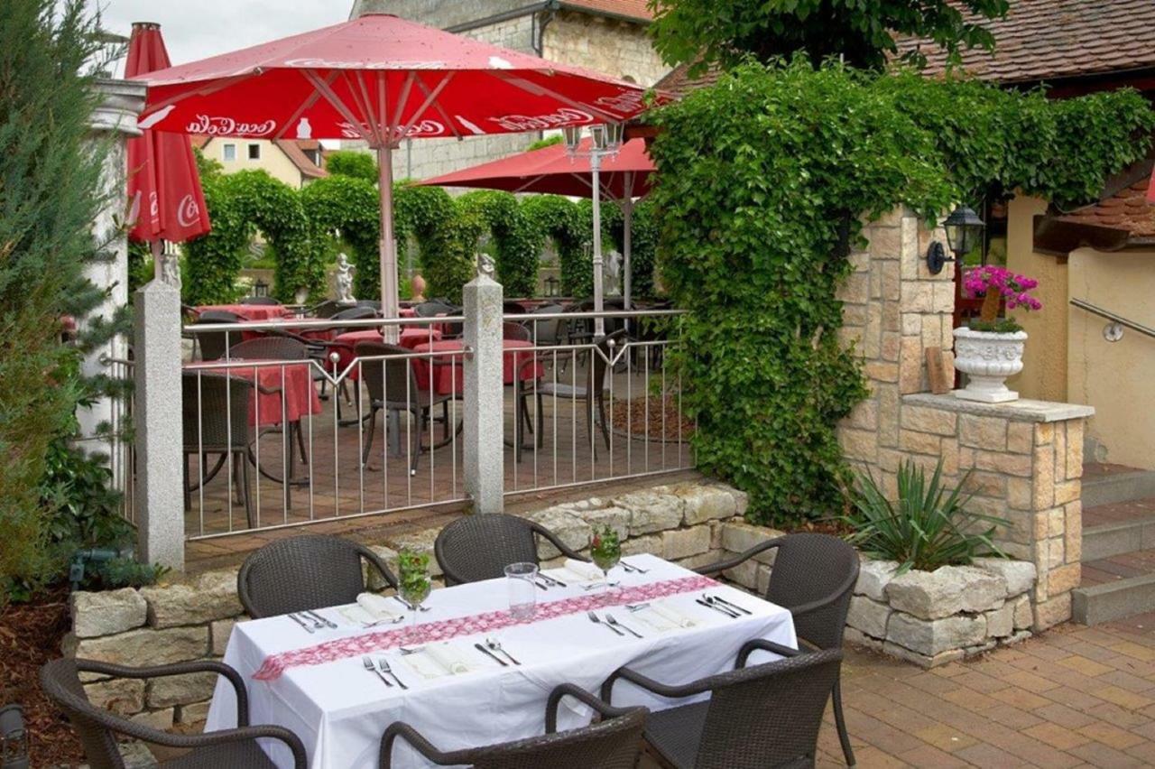 Hotelgasthof Zur Sonne 바트고깅 외부 사진